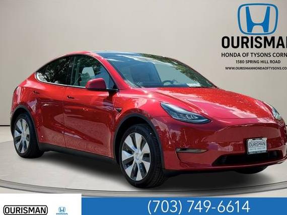 TESLA MODEL Y 2021 5YJYGDED0MF134466 image